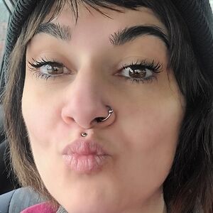 Meet your Posher, Lacey